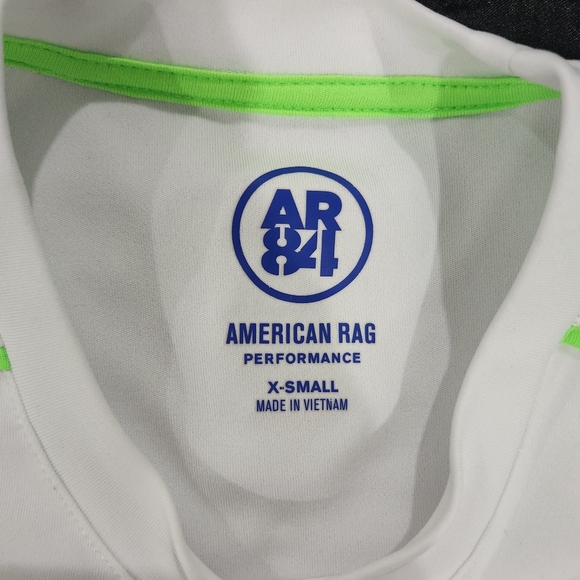 American Rag Performance tshirt - Picture 2 of 3